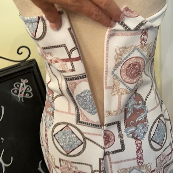 *OOH LA LA* GUESS XL French Chic Chain Print Dress - Picture 9 of 11